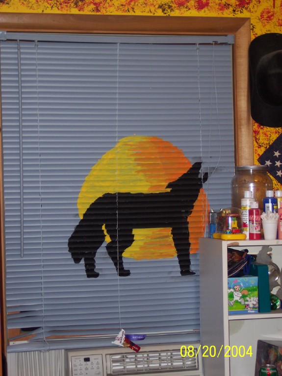 Wolf painted on blinds by aylap