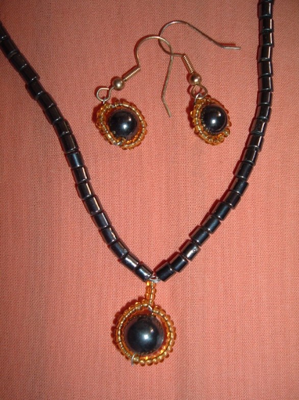 necklace and earrings by C_M_Designs