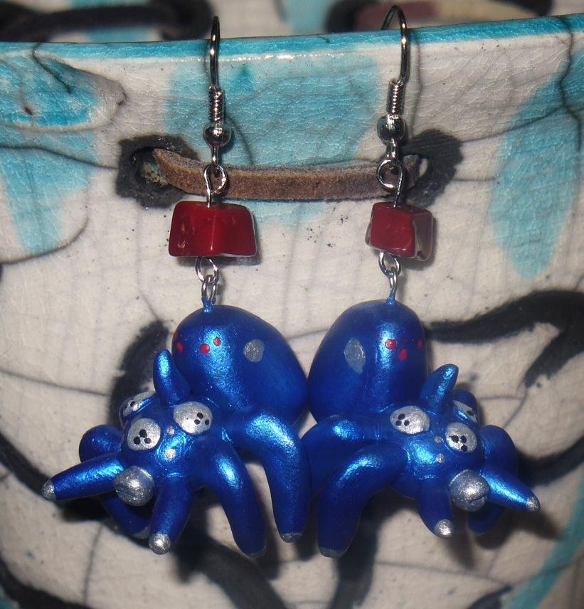 Tachikoma earrings by MysticSaige