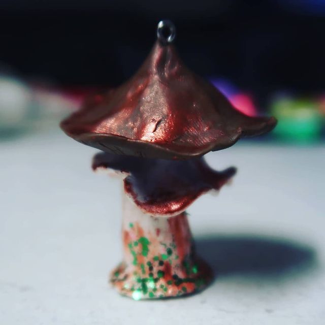 Mushrooms by orianajones
