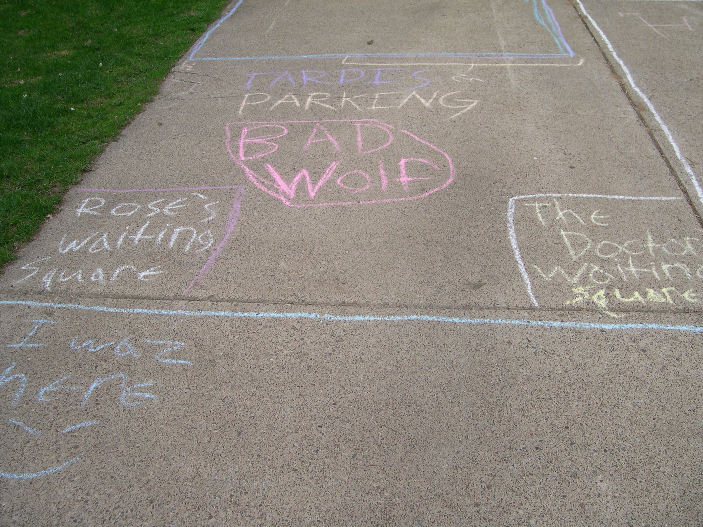Sidewalk chalk issue three: Tardis Parking by soraxrikulover