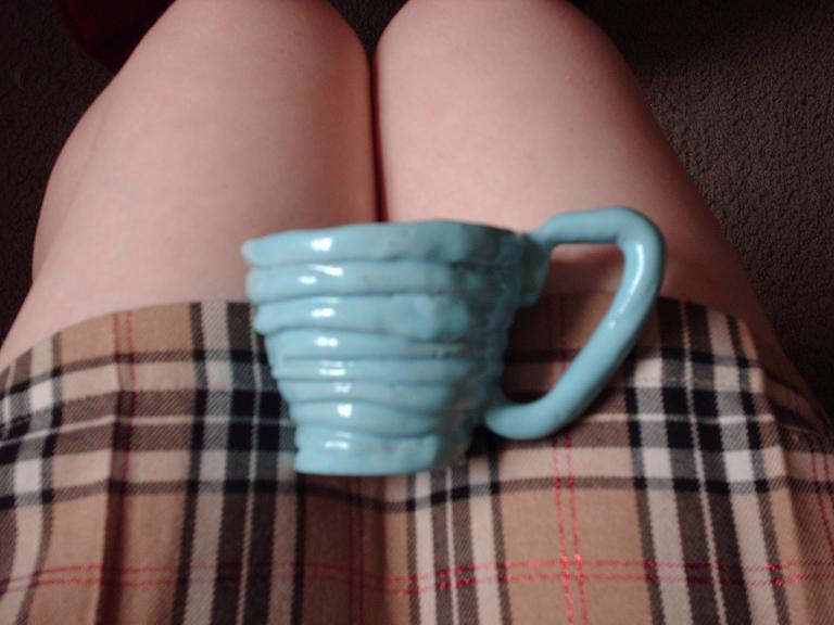 My first ceramics project: A teacup! by supergirlcomix
