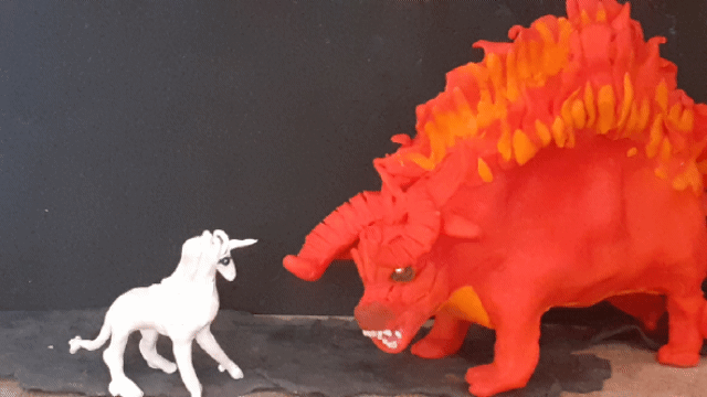 The Last Unicorn versus the Fire Bull clay animation by Xiakeyra