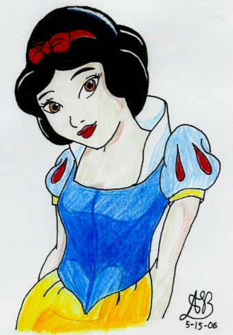 Snow White by YuriLuvHer
